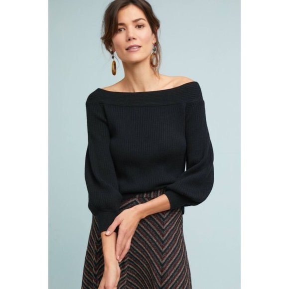 Shoulder Dancer Sweater 